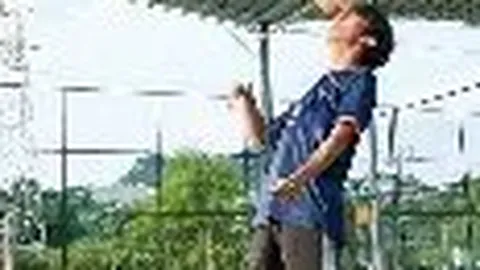 詹皇代理人与18岁未来状元达成合作，选秀环节被金州勇士队相中