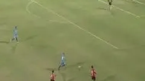 中国男网戴维斯杯力克黑山，豪取胜利挺进世界二组正赛——央视新闻客户端播报