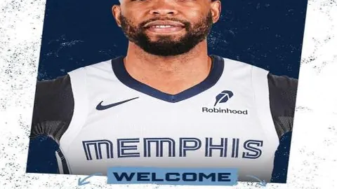 乒乓球世界杯64岁老将李春丽首秀惊艳，新西兰选手袁嘉楠同场竞